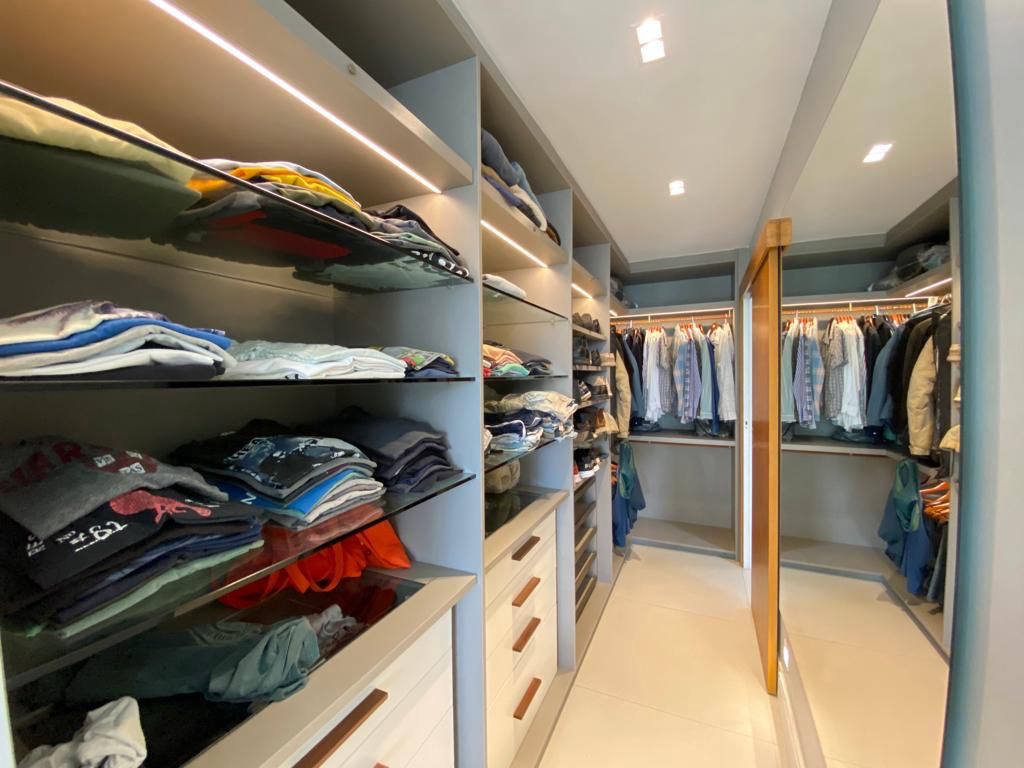 Квартира, 2153 м², 831 469$ — FAKTOR